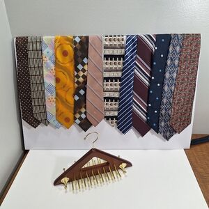 12 Various Brands Vintage To Modern Mens Neck Ties With Tie/Belt Organizer Dior